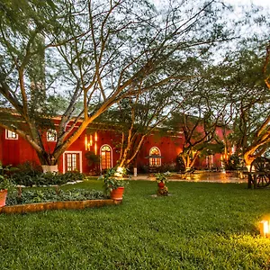 Отель Hacienda Santa Cruz, Мерида